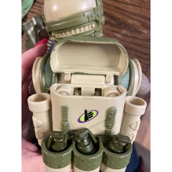 Vtg 1996 Hasbro GI Joe 12” Pawtucket Action Figure Camouflage Face w/Accessories - Picture 6 of 13